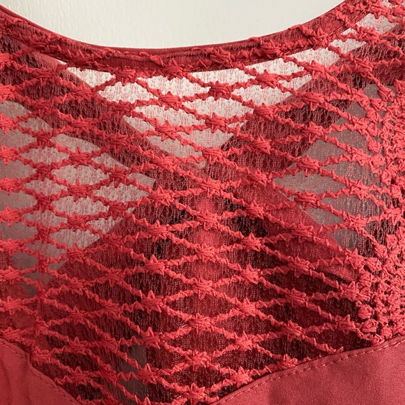 Milk & Honey romantic laced balloon sleeve top, soft red - Picture 10 of 10